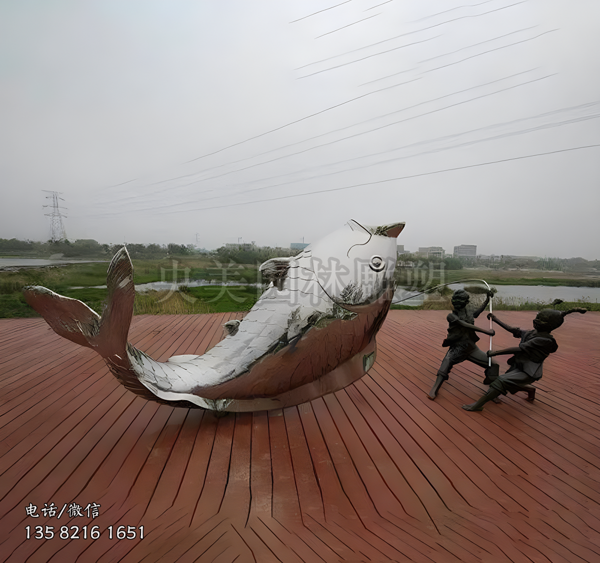 不銹鋼鏡面鯉魚雕塑