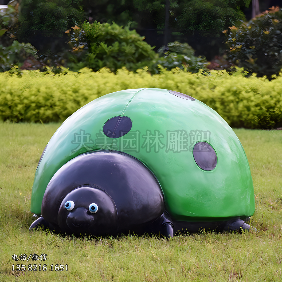 綠色的玻璃鋼彩繪瓢蟲雕塑