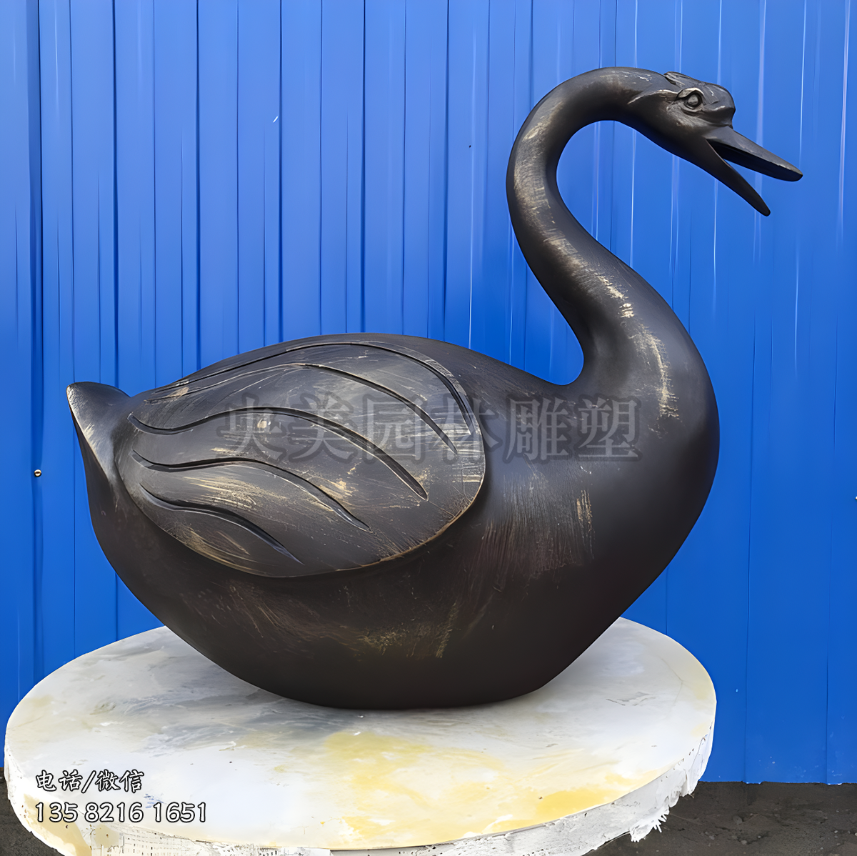 仿銅噴水天鵝玻璃鋼雕塑