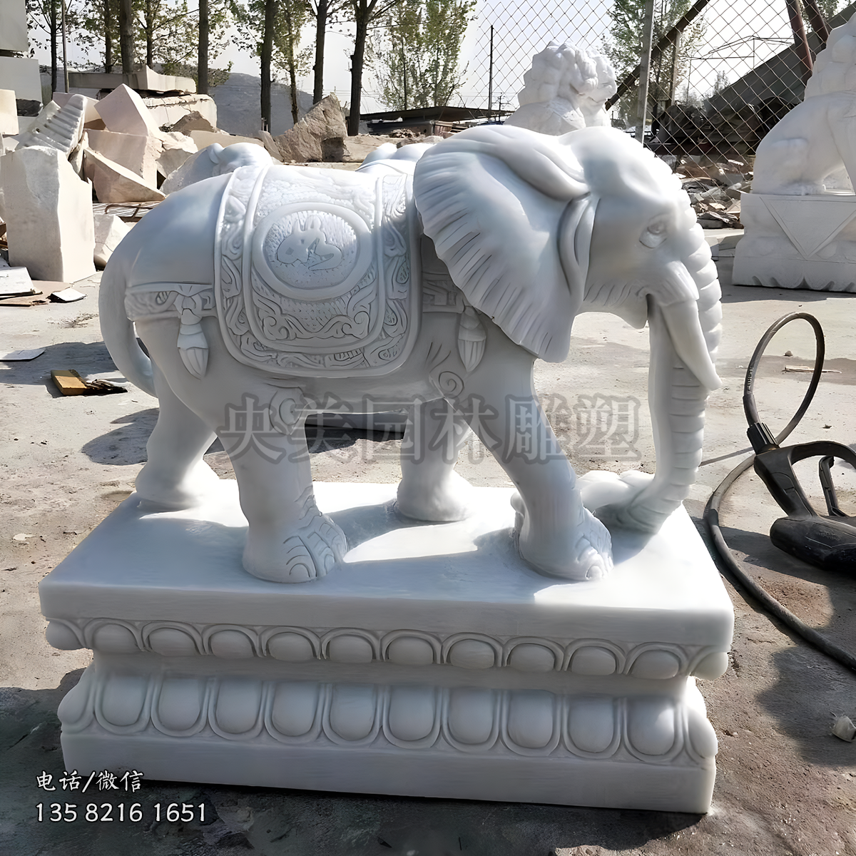 漢白玉石雕大象