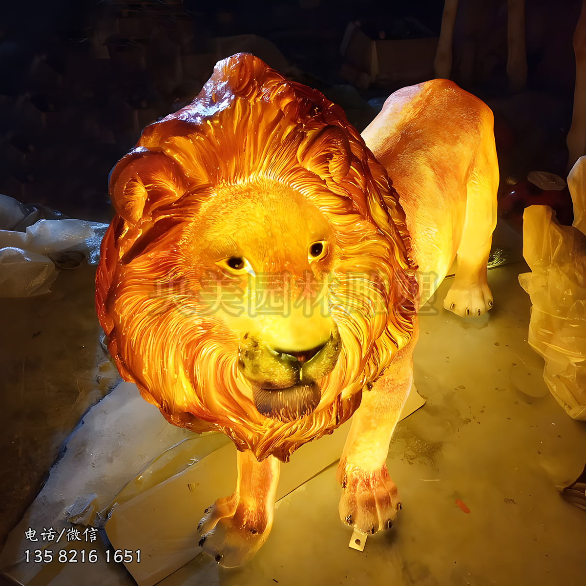 玻璃鋼發(fā)光獅子雕塑