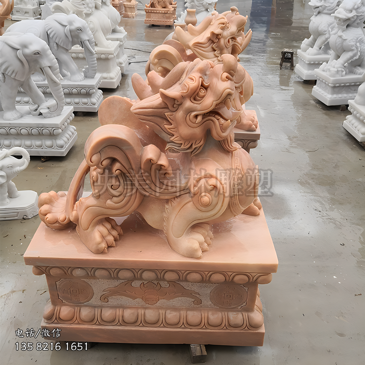 晚霞紅大理石石雕貔貅擺件