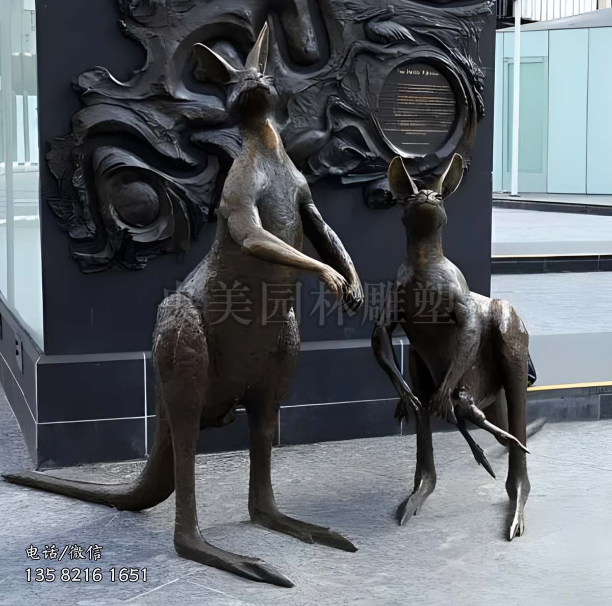 鑄銅袋鼠景觀動(dòng)物雕塑