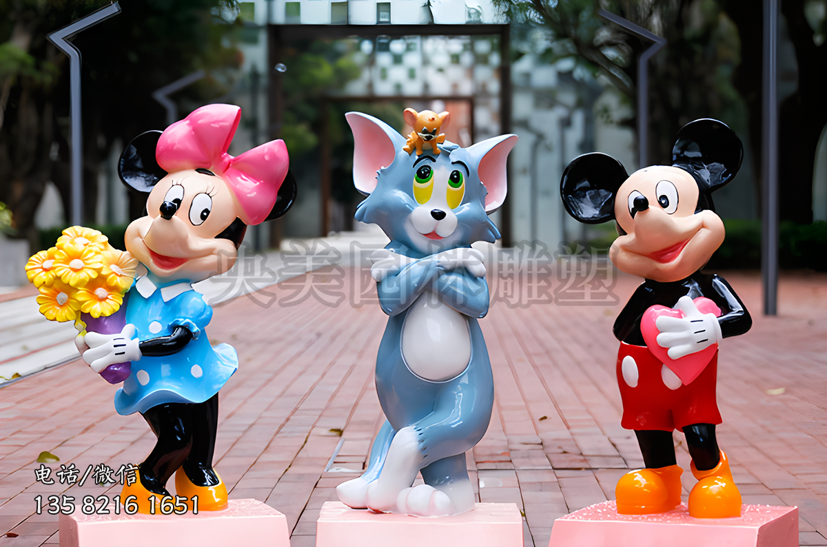 卡通動(dòng)漫雕塑之米老鼠和湯姆貓