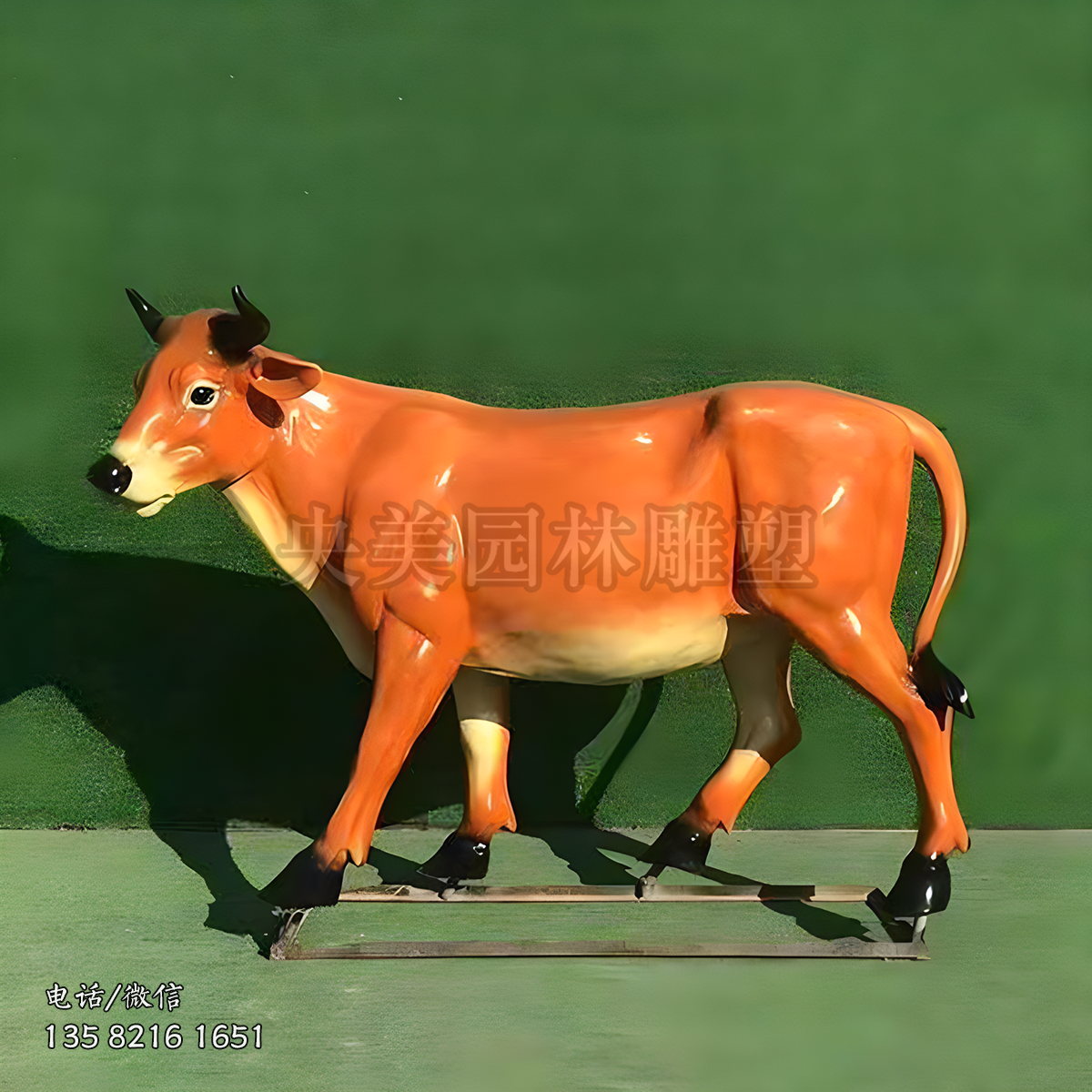 玻璃鋼仿真黃牛雕塑