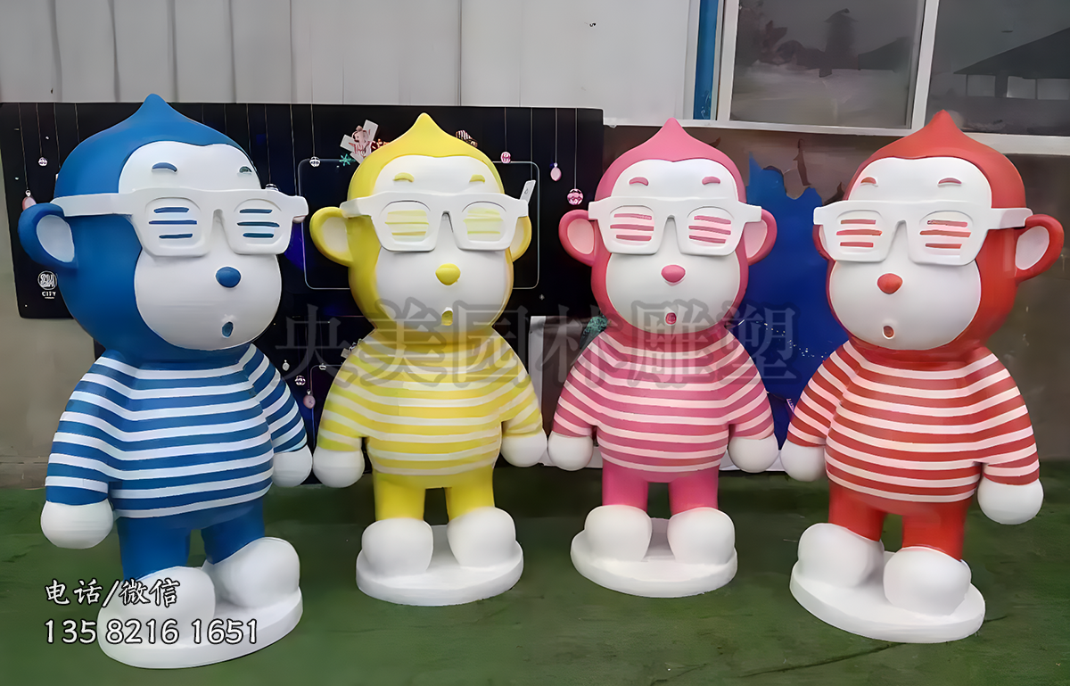 戴墨鏡的抽象卡通猴子雕塑