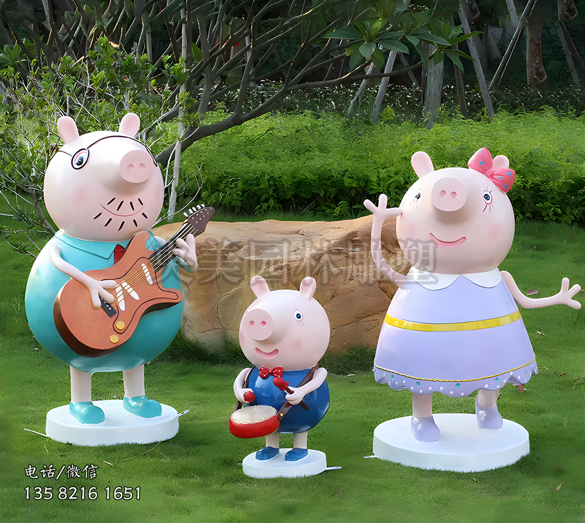 玻璃鋼動(dòng)漫人物之佩奇爸媽和弟弟雕塑