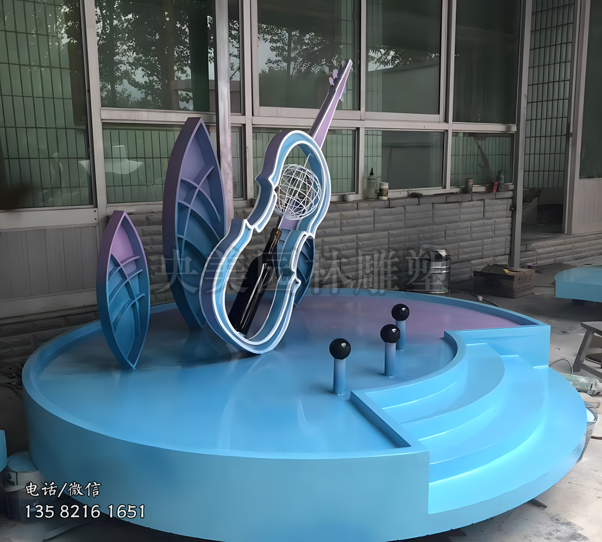 不銹鋼抽象吉他舞臺雕塑擺件