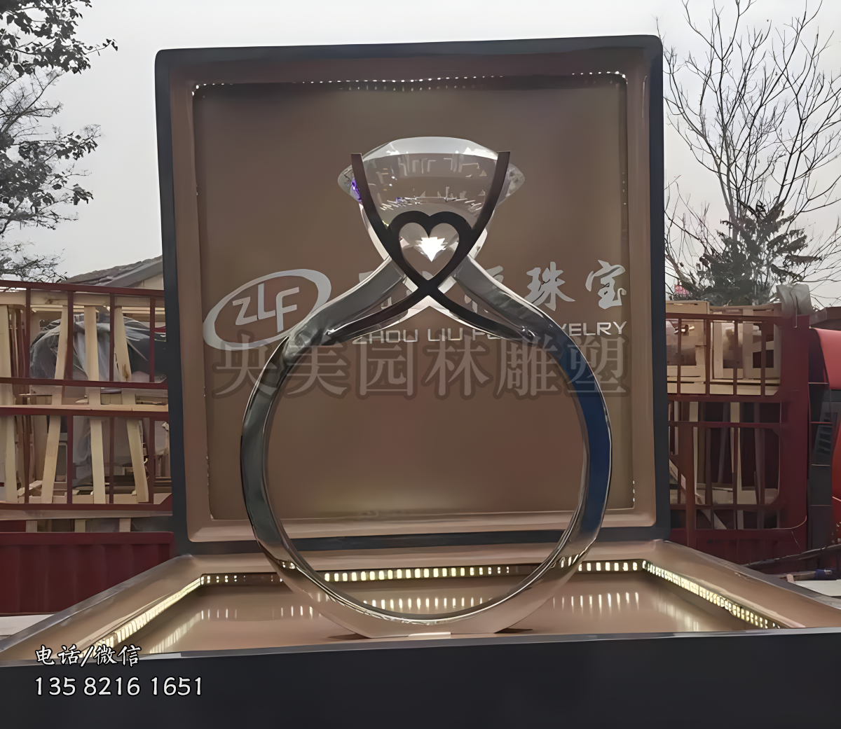 鉆石不銹鋼戒指雕塑